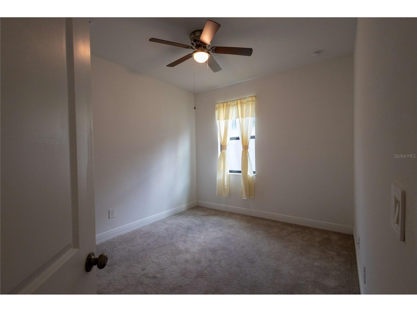 1214 Florablu Drive Seffner FL 33584 W7887502 image40