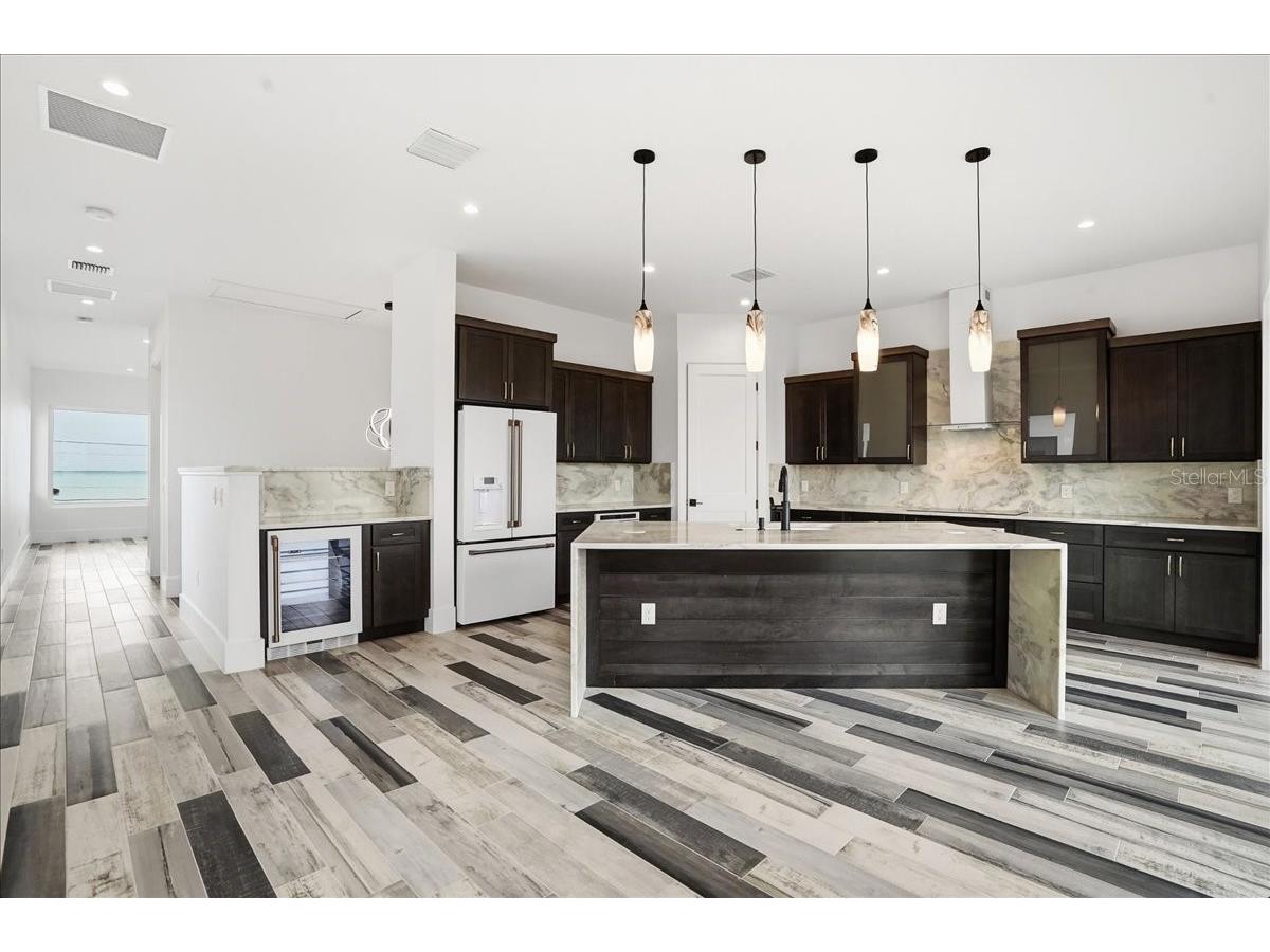 1214 Gulf Boulevard Englewood FL 34223 - ENGLEWOOD BEACH A4686400 image16