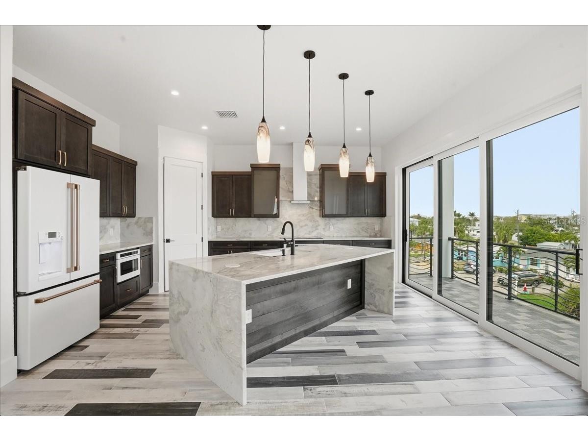 1214 Gulf Boulevard Englewood FL 34223 - ENGLEWOOD BEACH A4686400 image19