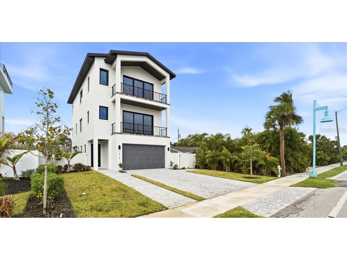 1214 Gulf Boulevard Englewood FL 34223 - ENGLEWOOD BEACH A4686400 image2