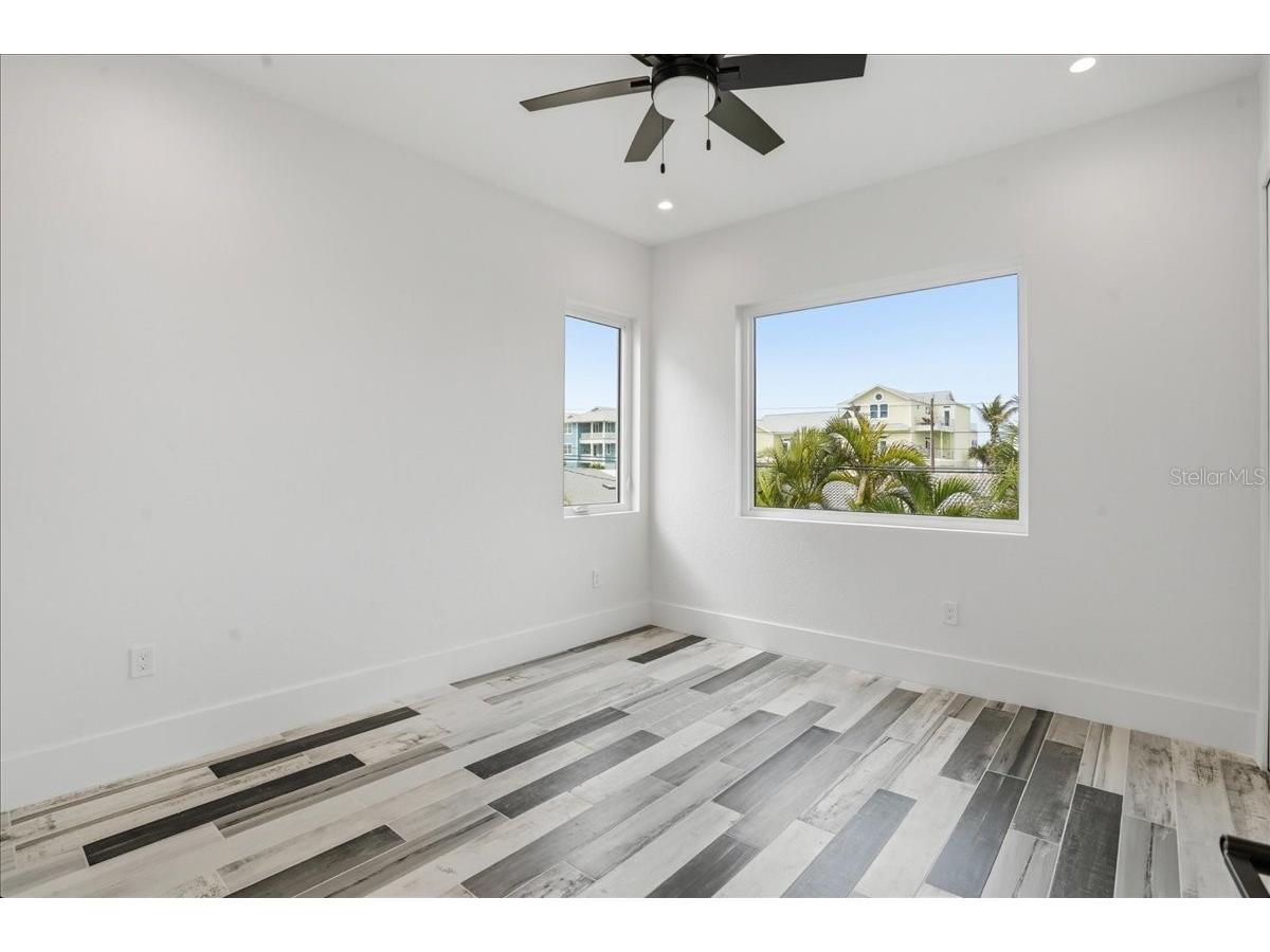 1214 Gulf Boulevard Englewood FL 34223 - ENGLEWOOD BEACH A4686400 image21