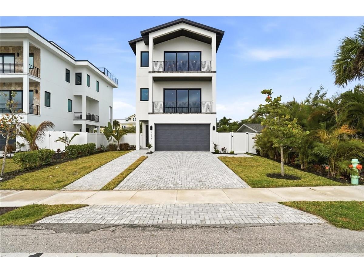 1214 Gulf Boulevard Englewood FL 34223 - ENGLEWOOD BEACH A4686400 image3