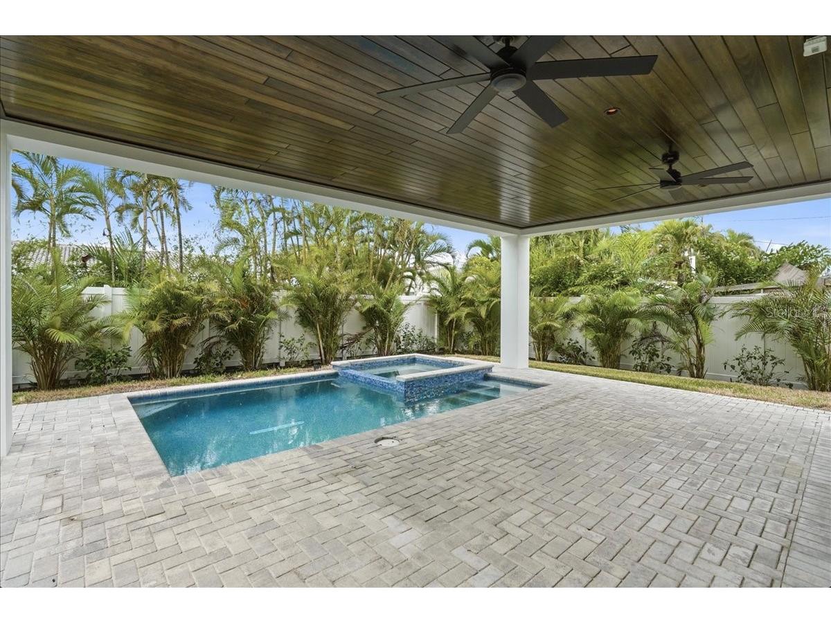 1214 Gulf Boulevard Englewood FL 34223 - ENGLEWOOD BEACH A4686400 image46