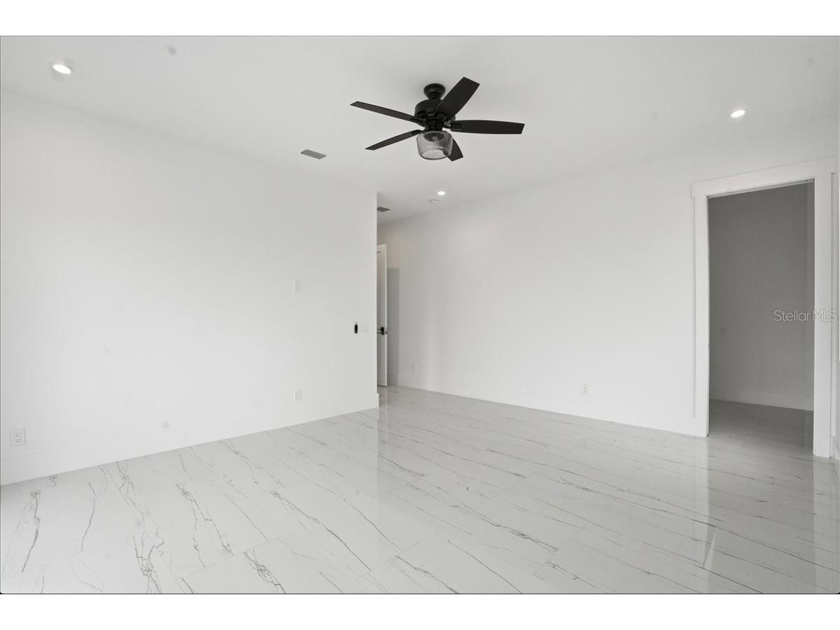 1214 Gulf Boulevard Englewood FL 34223 - ENGLEWOOD BEACH A4686400 image52