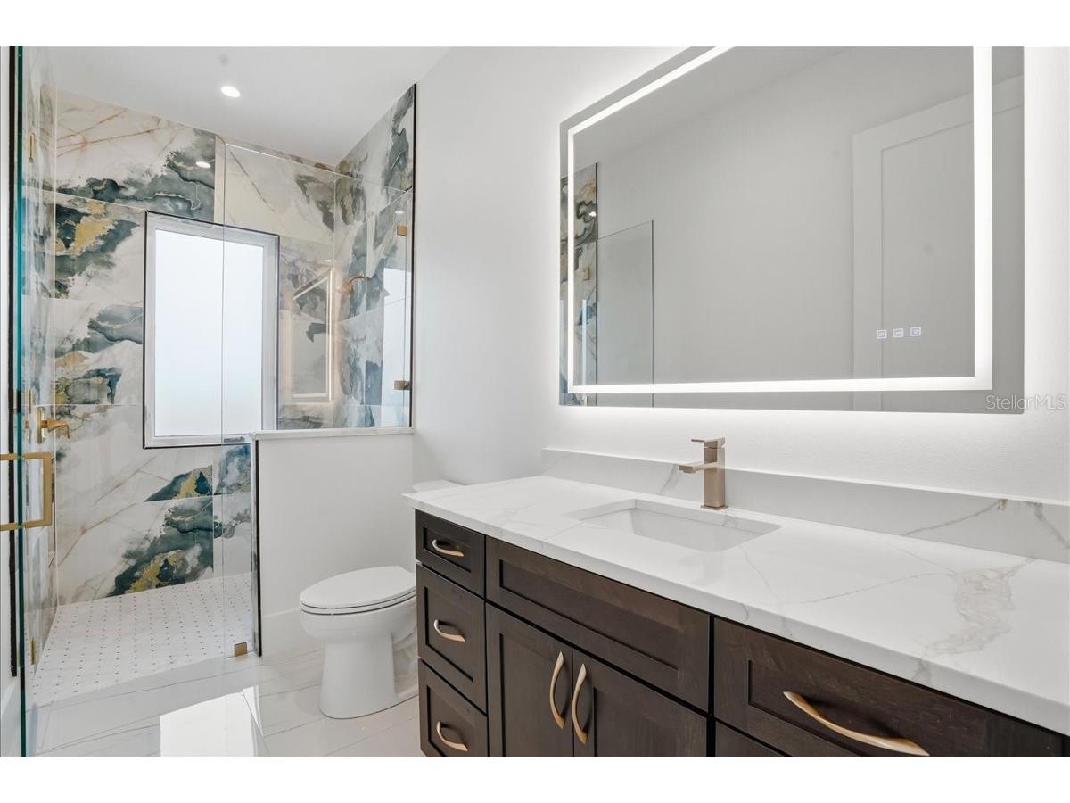 1214 Gulf Boulevard Englewood FL 34223 - ENGLEWOOD BEACH A4686400 image53