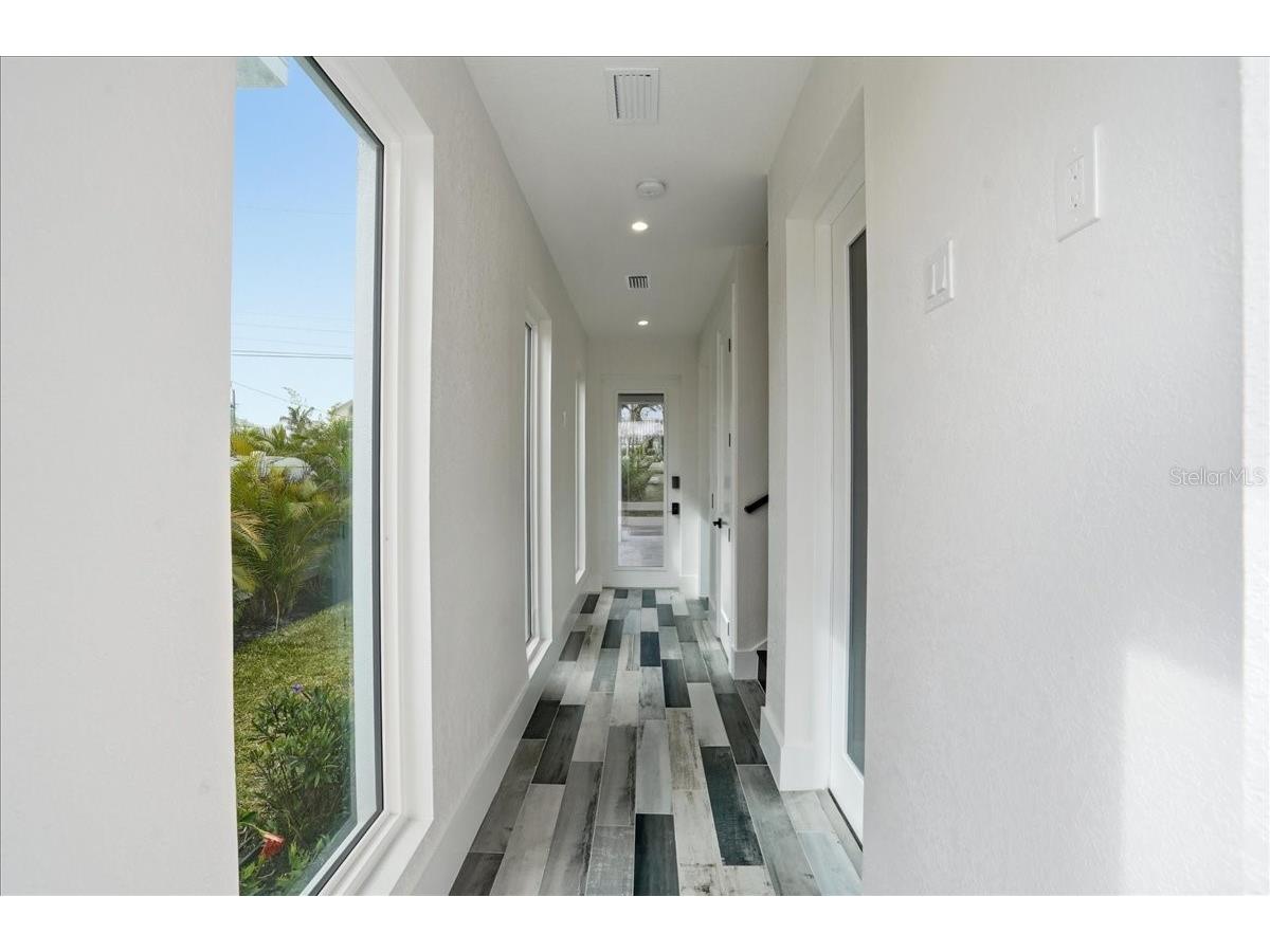 1214 Gulf Boulevard Englewood FL 34223 - ENGLEWOOD BEACH A4686400 image6