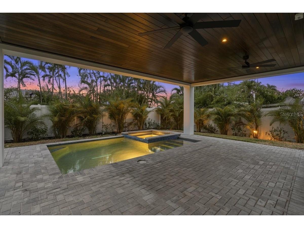 1214 Gulf Boulevard Englewood FL 34223 - ENGLEWOOD BEACH A4686400 image78