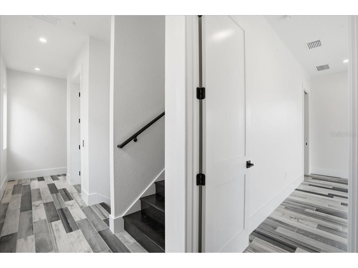 1214 Gulf Boulevard Englewood FL 34223 - ENGLEWOOD BEACH A4686400 image9