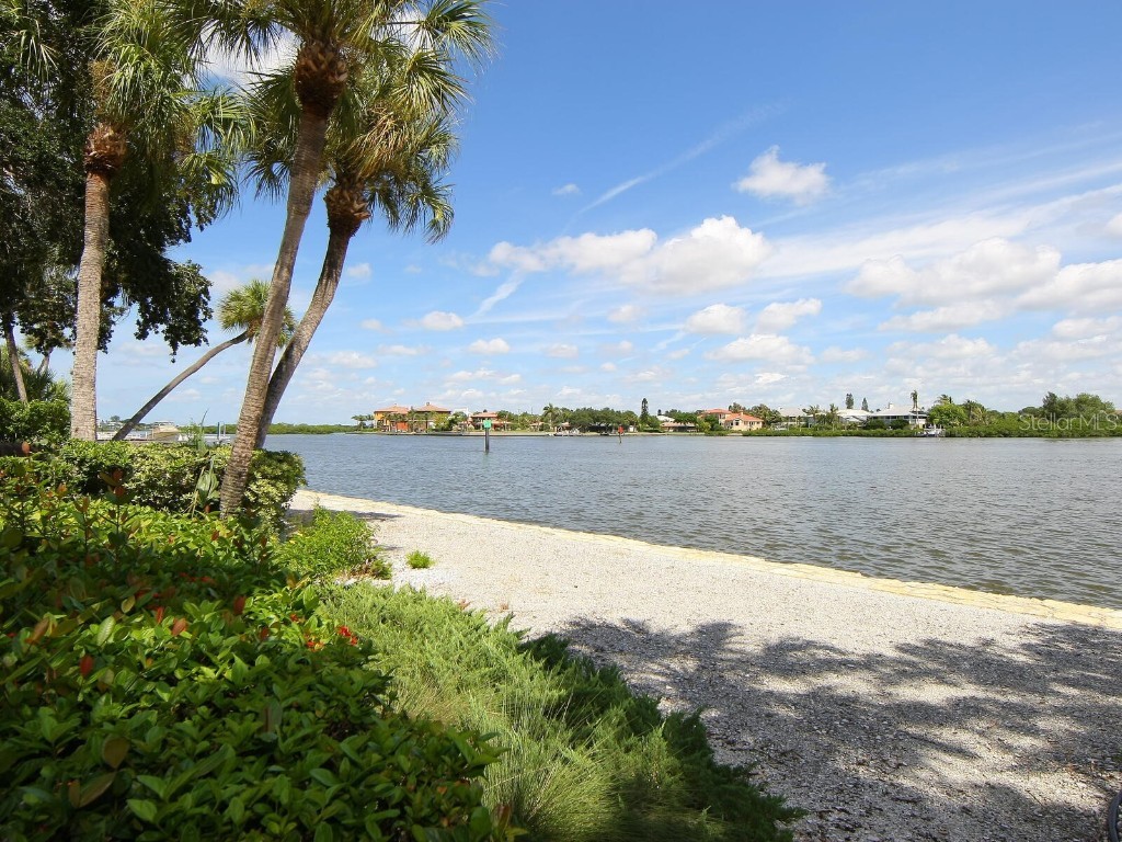 1214 Moonmist Circle #S-01S Sarasota FL 34242 A4672760 image31