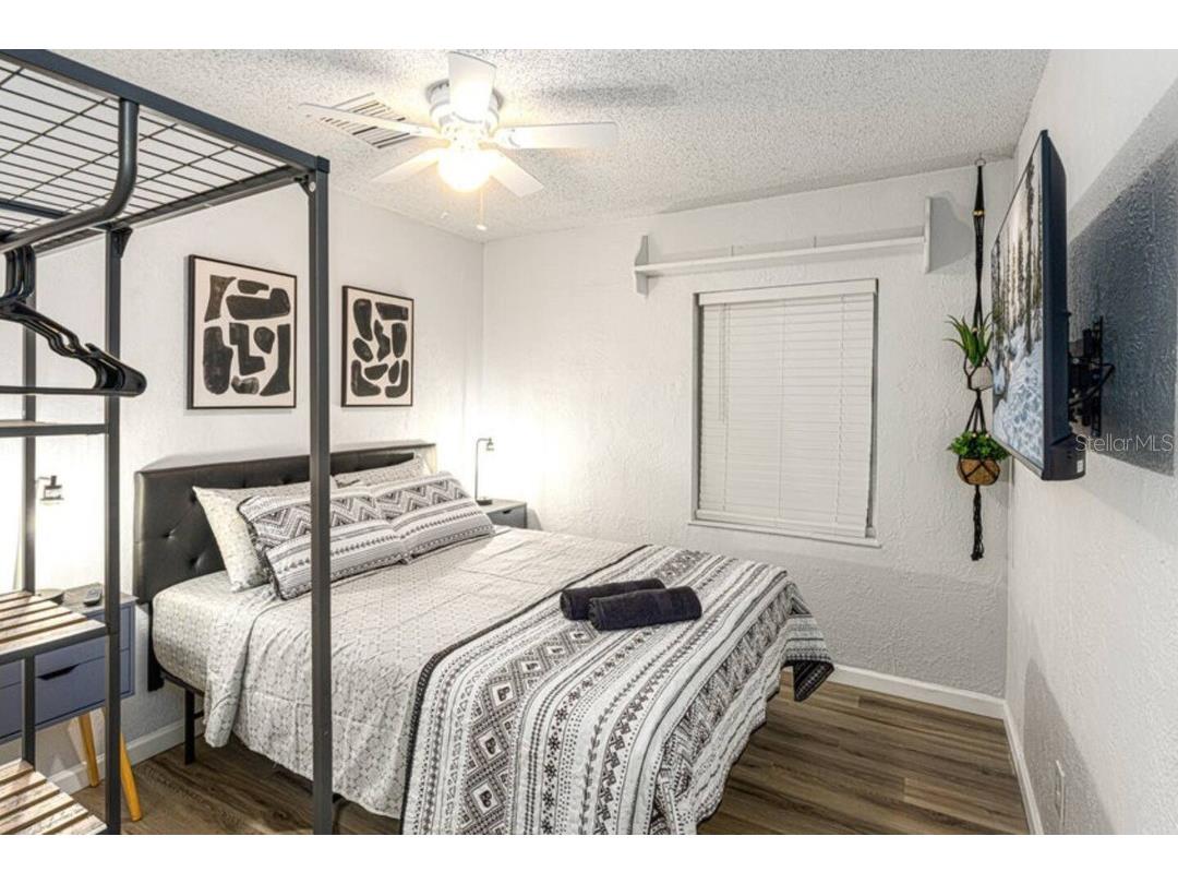 1214 N Pine Hills Road Orlando FL 32808 O6379821 image18