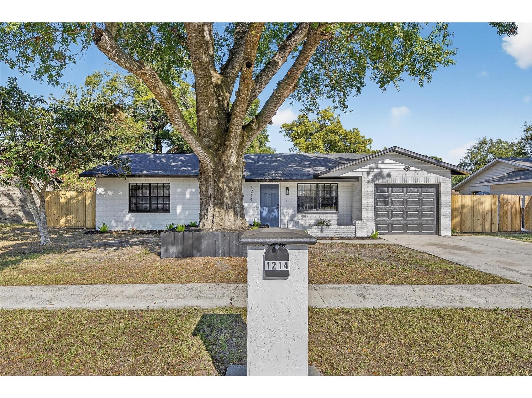 1214 Oakhill Street Seffner FL 33584 TB8456051 image1