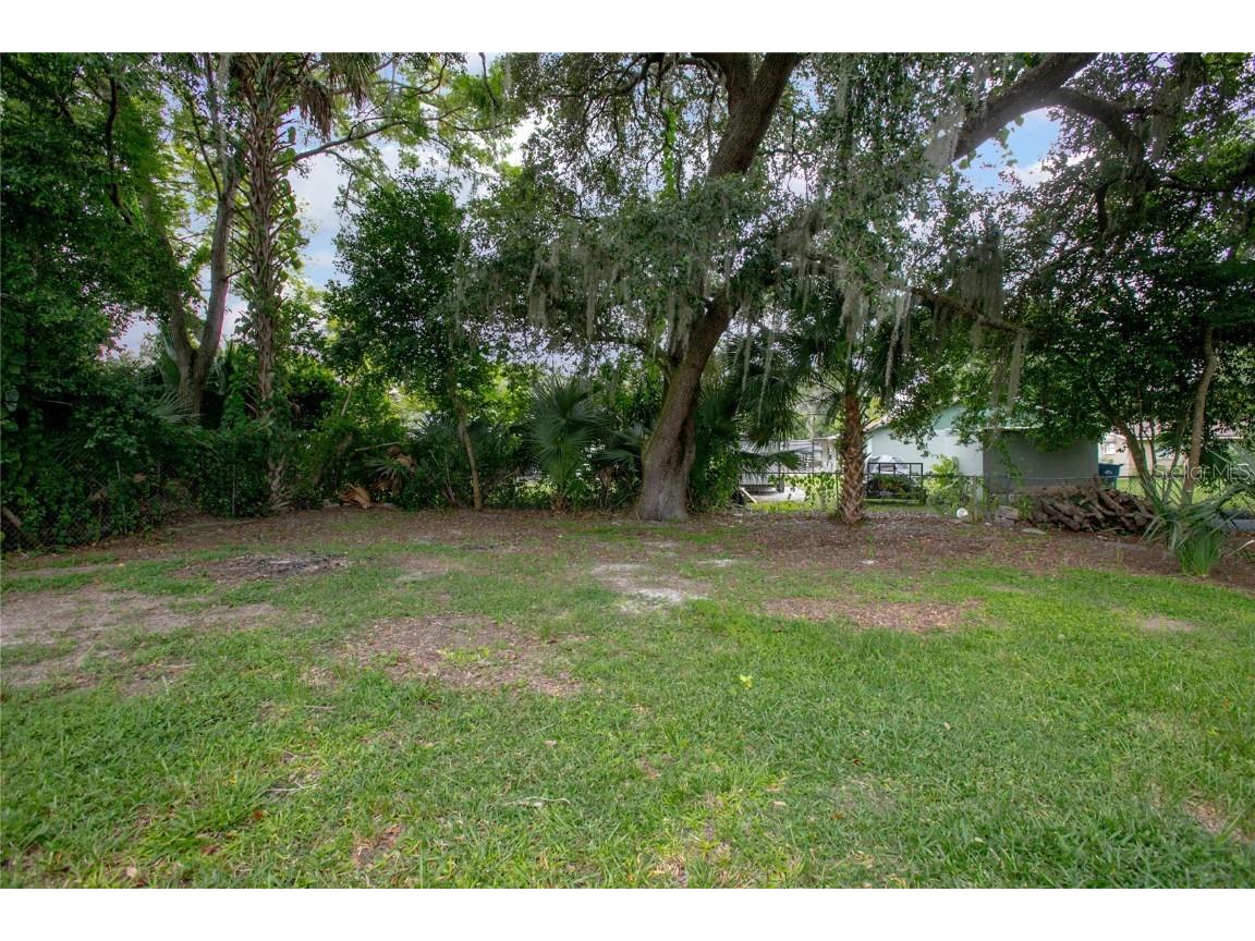 1214 S Thompson Avenue Deland FL 32720 V4945014 image13