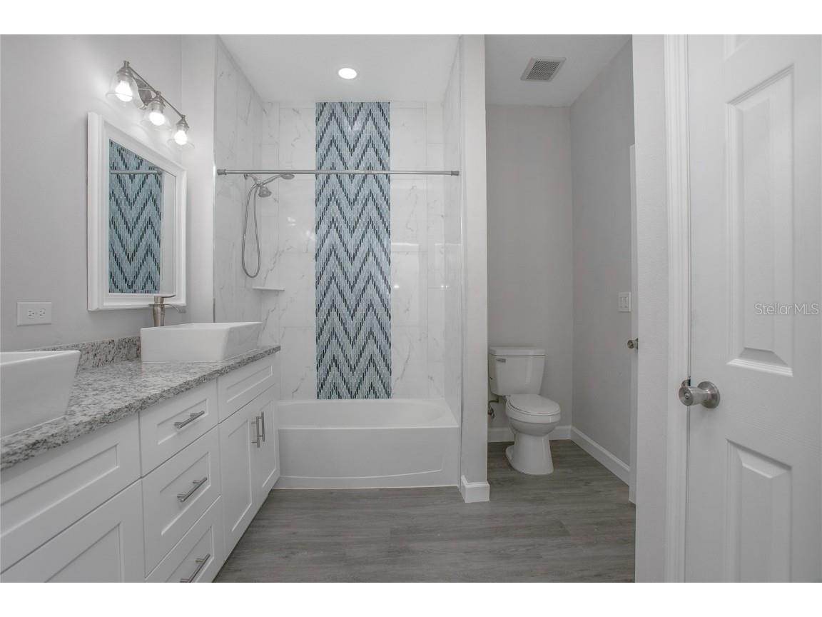 1214 S Thompson Avenue Deland FL 32720 V4945014 image5