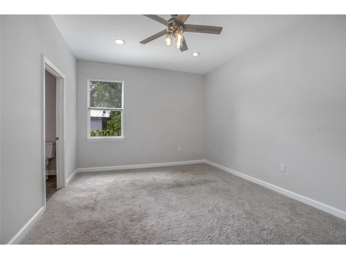 1214 S Thompson Avenue Deland FL 32720 V4945014 image9