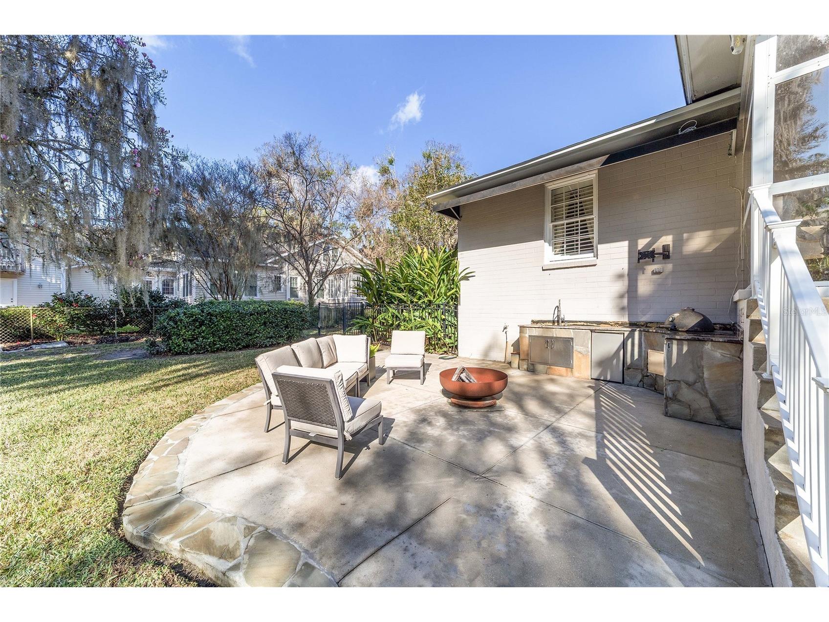 1214 SE 7th Street Ocala FL 34471 OM717288 image8