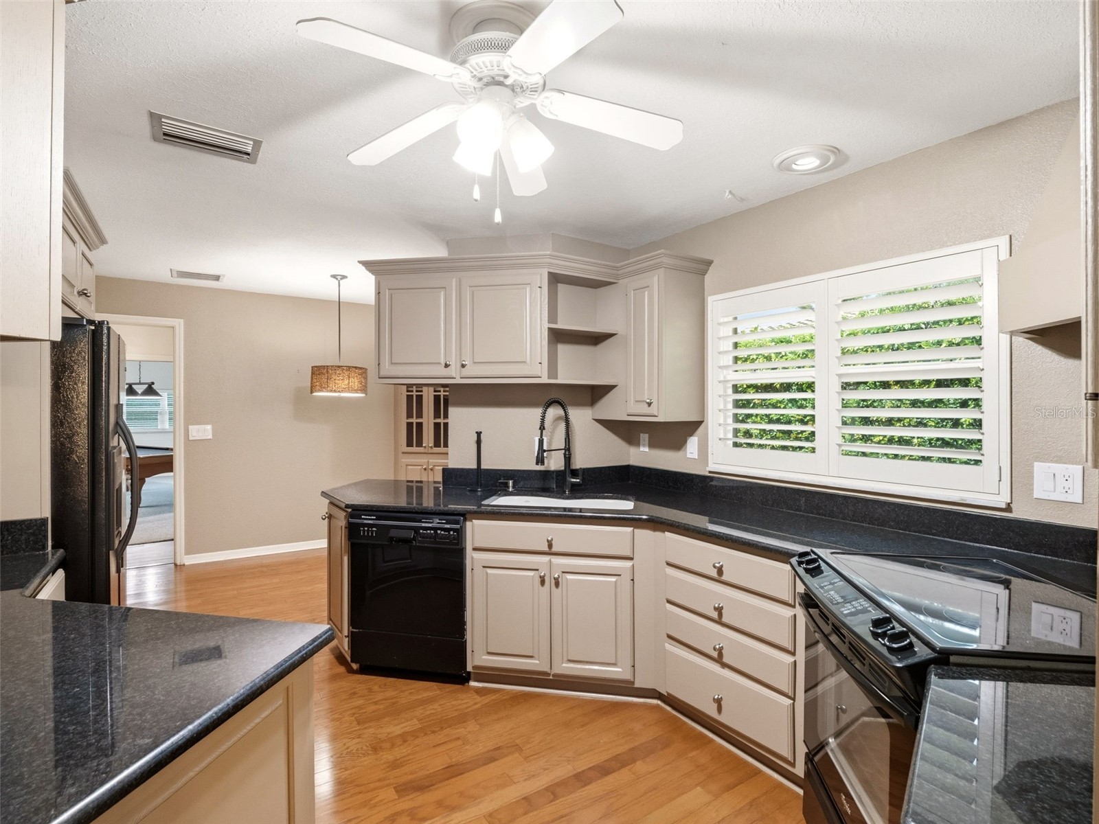 1214 Sweetbriar Road Orlando FL 32806 O6405081 image26