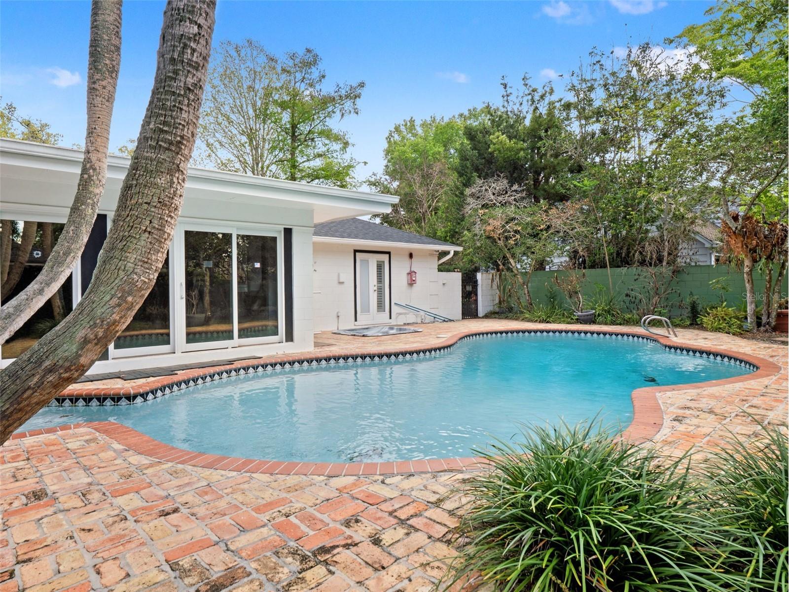 1214 Sweetbriar Road Orlando FL 32806 O6405081 image52