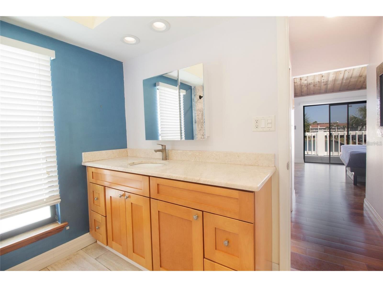 12140 Capri Circle S #709 Treasure Island FL 33706 TB8472586 image24