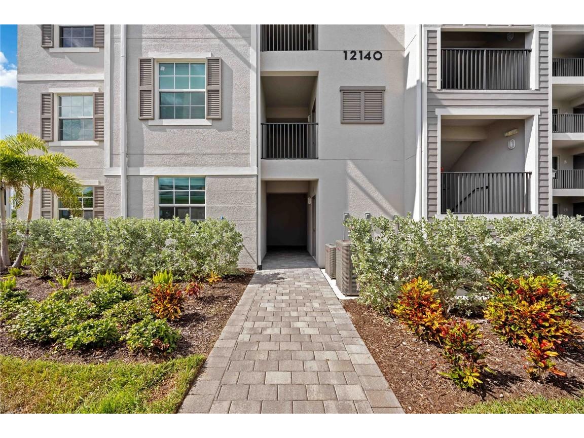 12140 Wellen Golf Street #101 Venice FL 34293 A4593180 image1