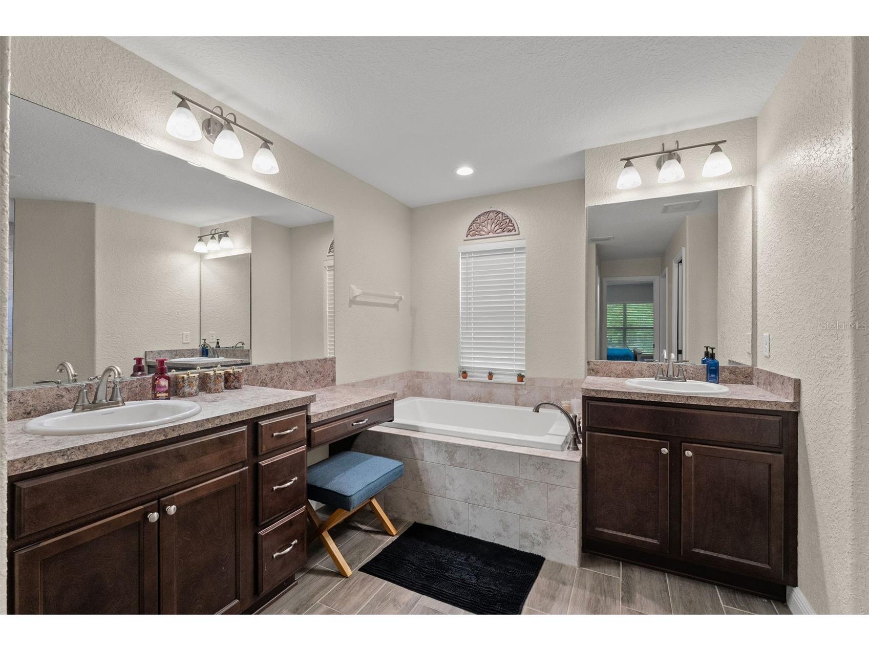 12141 Marvelwood Road Weeki Wachee FL 34614 W7882303 image22