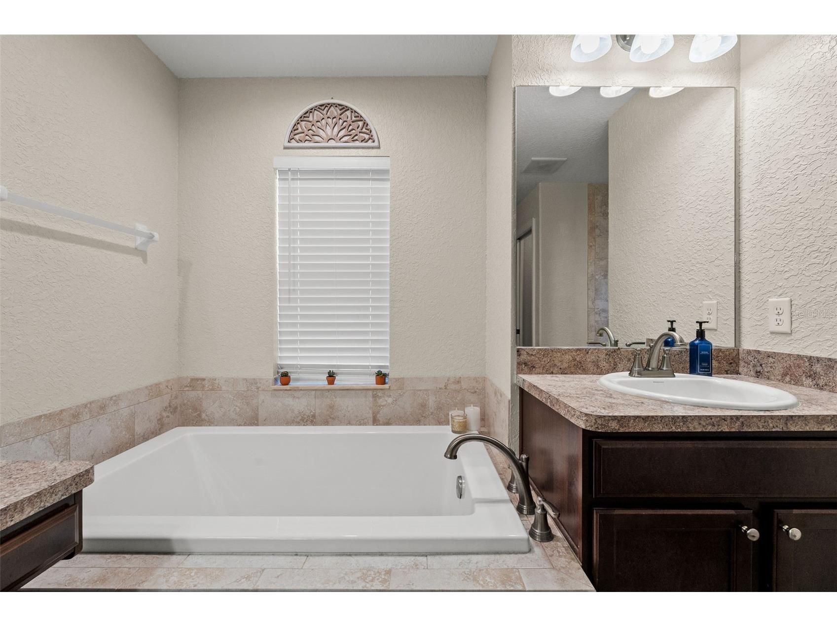 12141 Marvelwood Road Weeki Wachee FL 34614 W7882303 image23