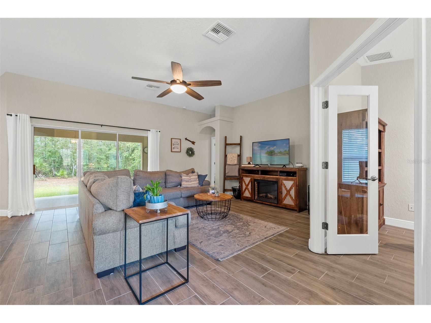 12141 Marvelwood Road Weeki Wachee FL 34614 W7882303 image5