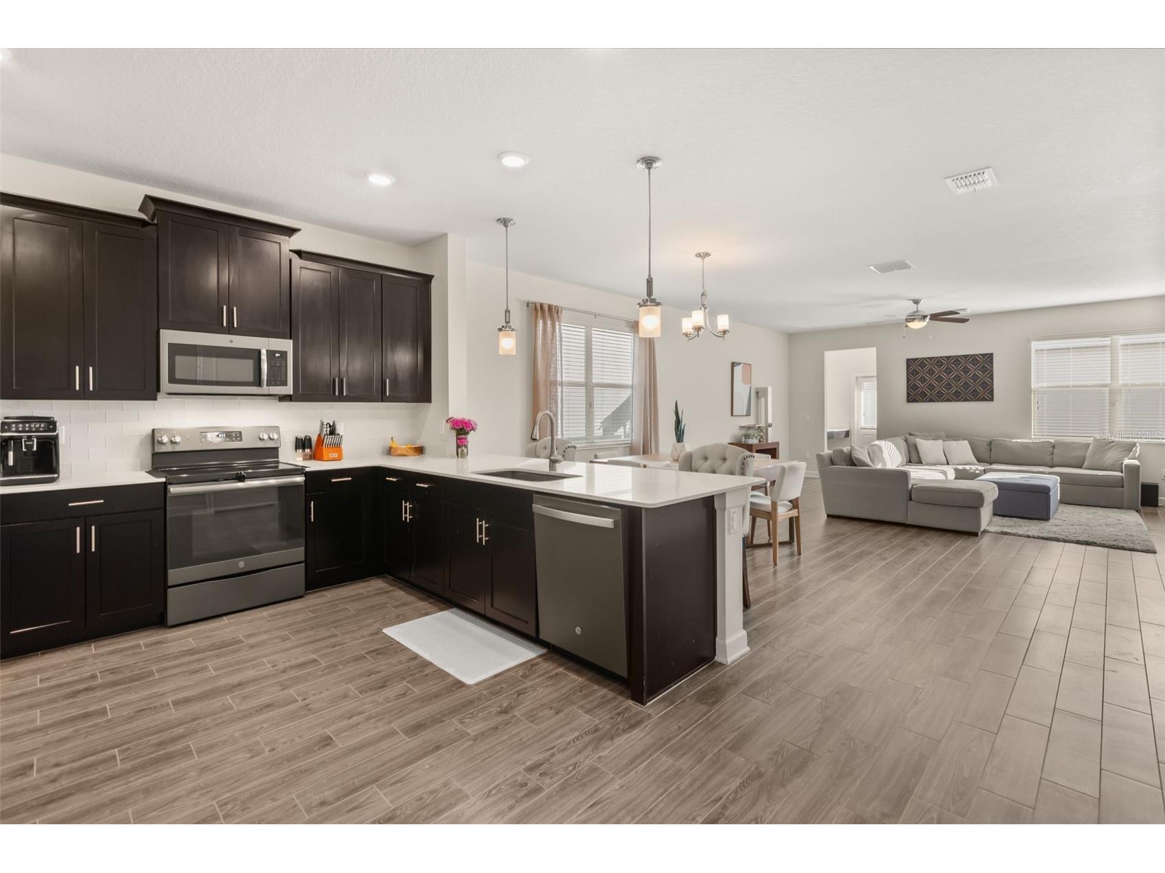 12143 Sonnet Avenue Orlando FL 32832 O6411084 image17