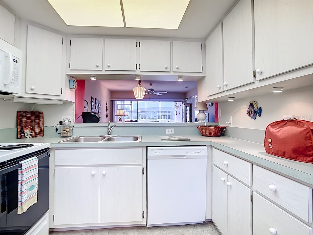 12144 SW Egret Circle #602 Lake Suzy FL 34269 C7505572 image8