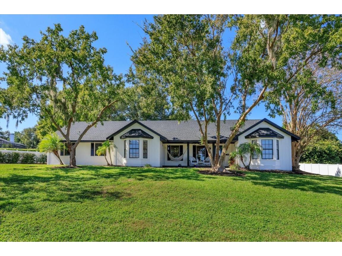 12145 Sapphire Drive Clermont FL 34711 - LAKE MINNEHAHA G5104083 image1