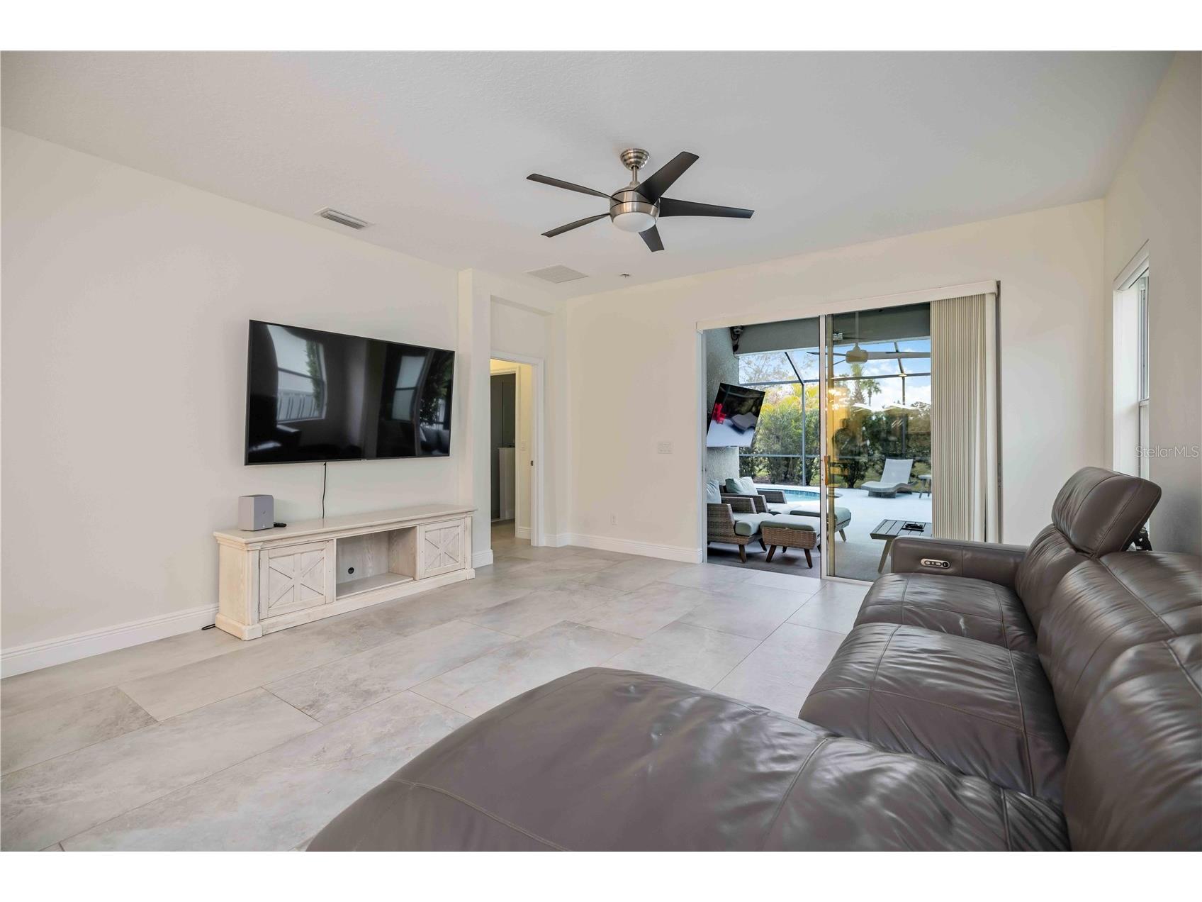 12146 Longview Lake Circle Bradenton FL 34211 A4686603 image20
