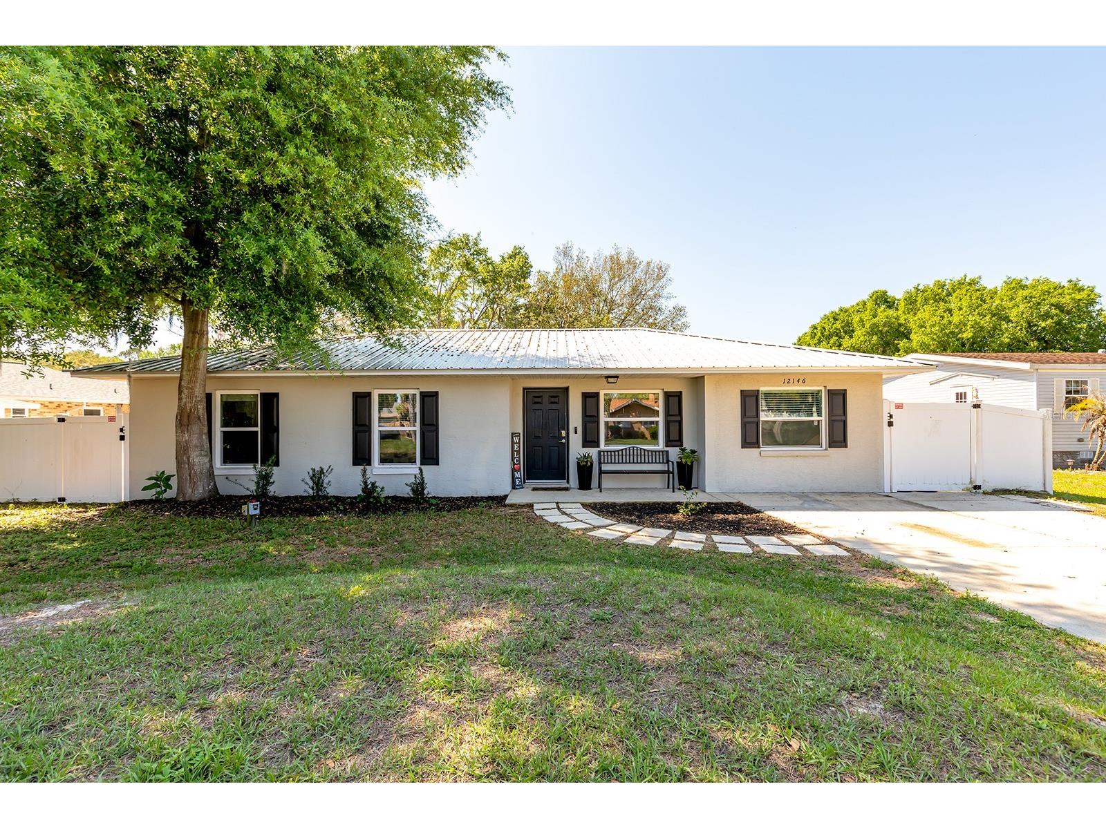 12146 Virginia Drive Leesburg FL 34788 O6394696 image1