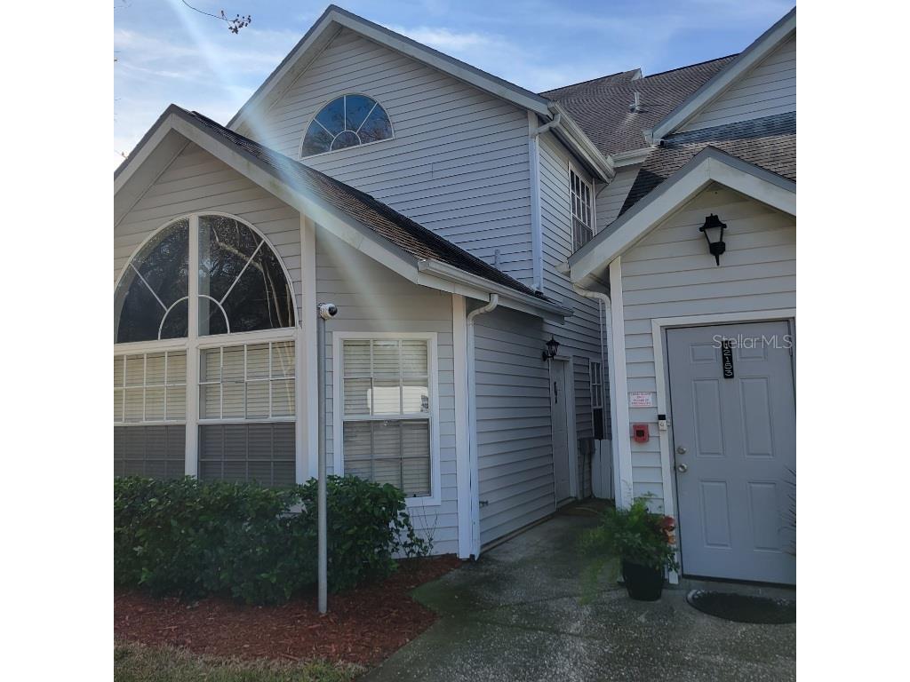 12147 Armenia Gables Circle Tampa FL 33612 T3423843 image1