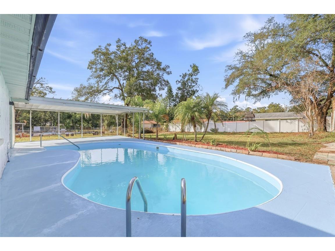 12147 Scott Drive Dade City FL 33525 TB8456962 image2