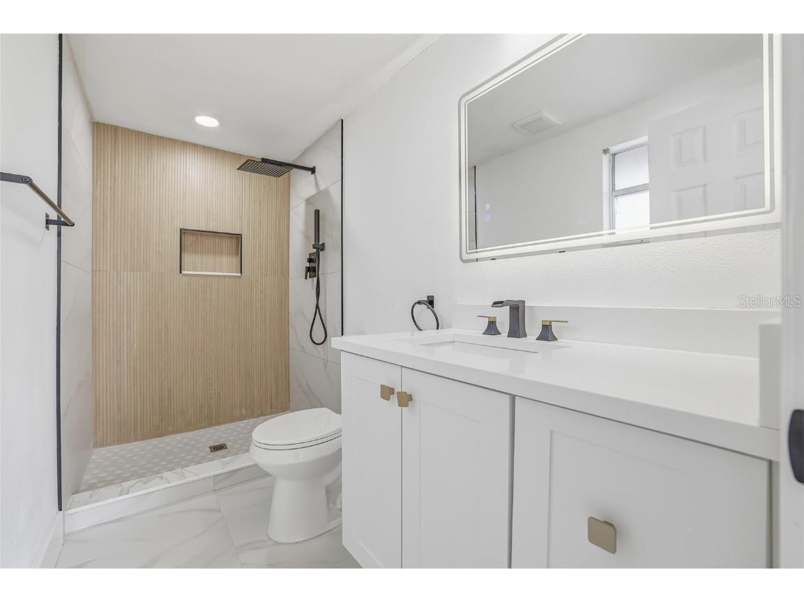 12147 Scott Drive Dade City FL 33525 TB8456962 image20