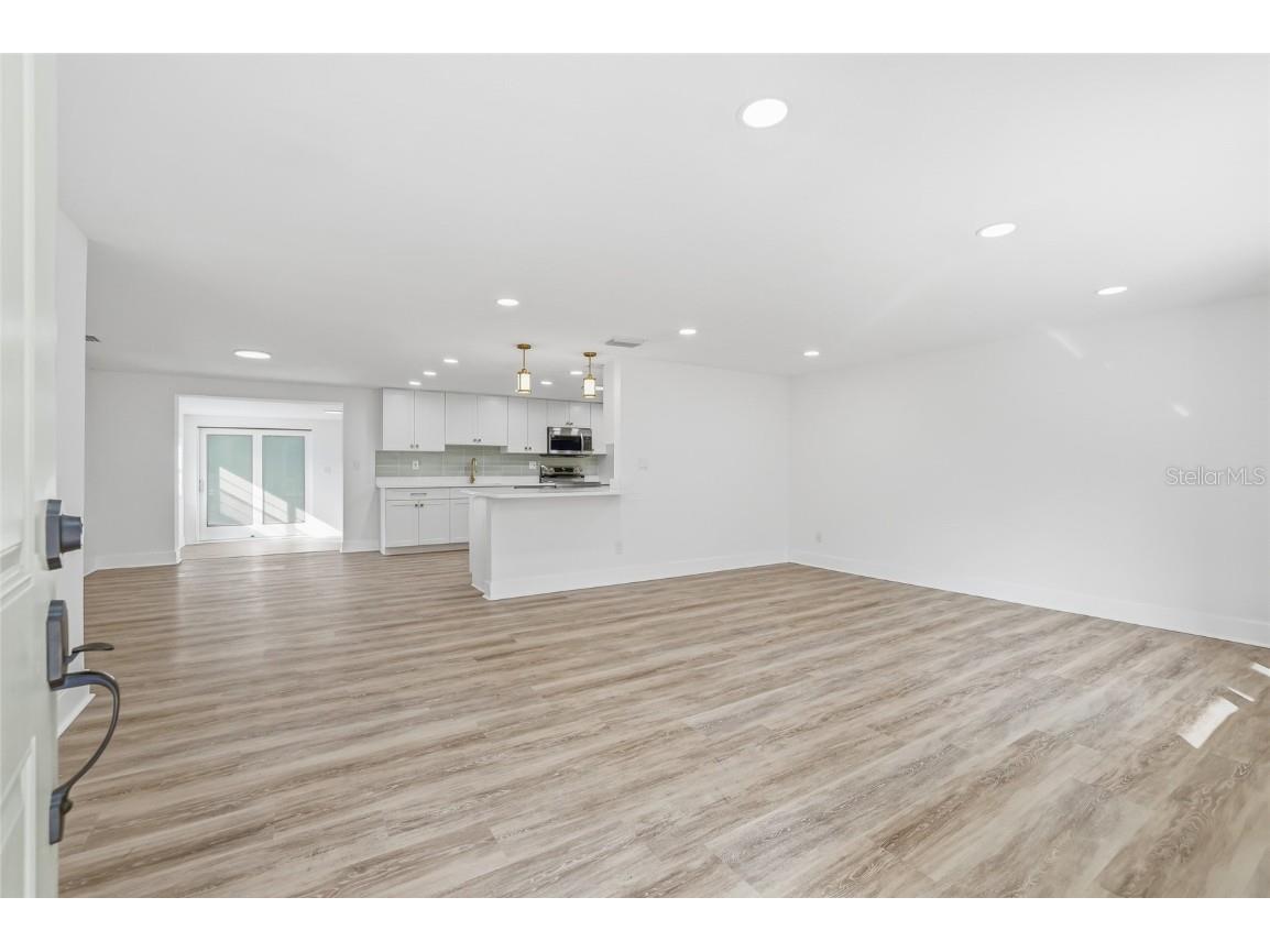 12147 Scott Drive Dade City FL 33525 TB8456962 image3