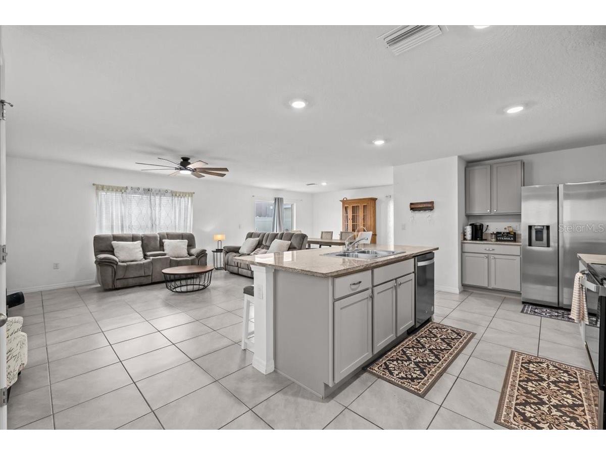 12148 White Cypress Place Riverview FL 33569 TB8481077 image3