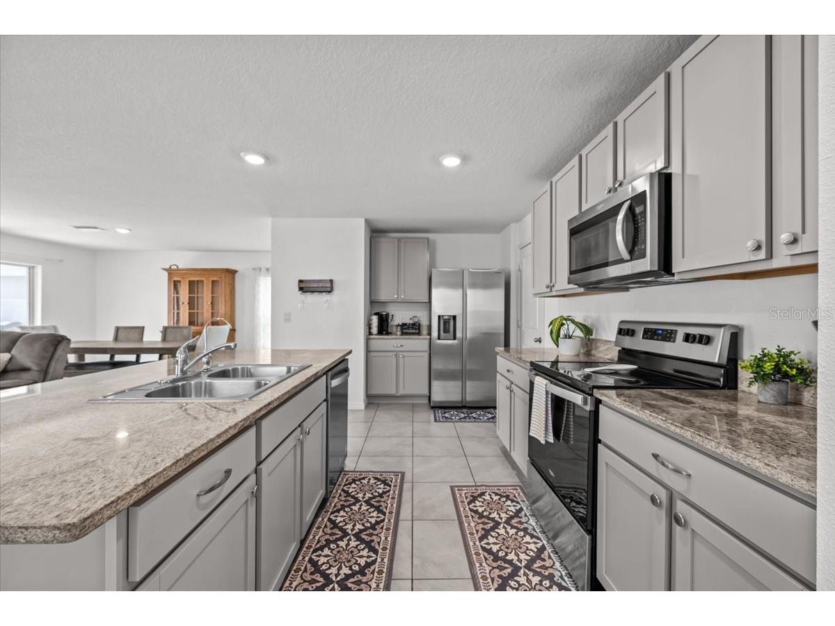 12148 White Cypress Place Riverview FL 33569 TB8481077 image6