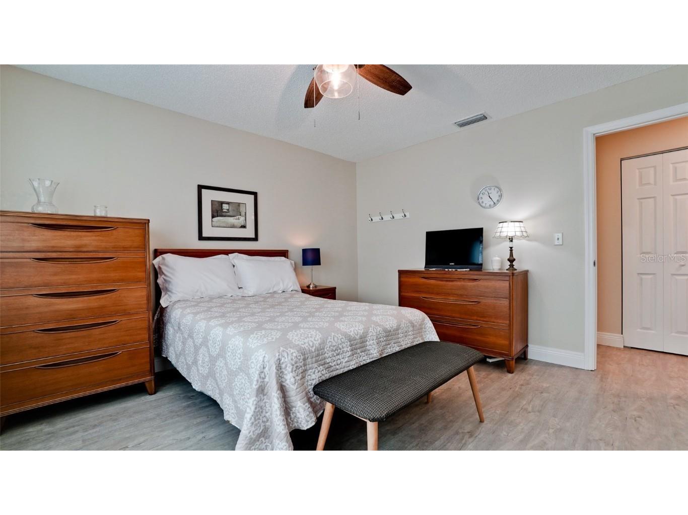 1215 56th Street W Bradenton FL 34209 A4669493 image22