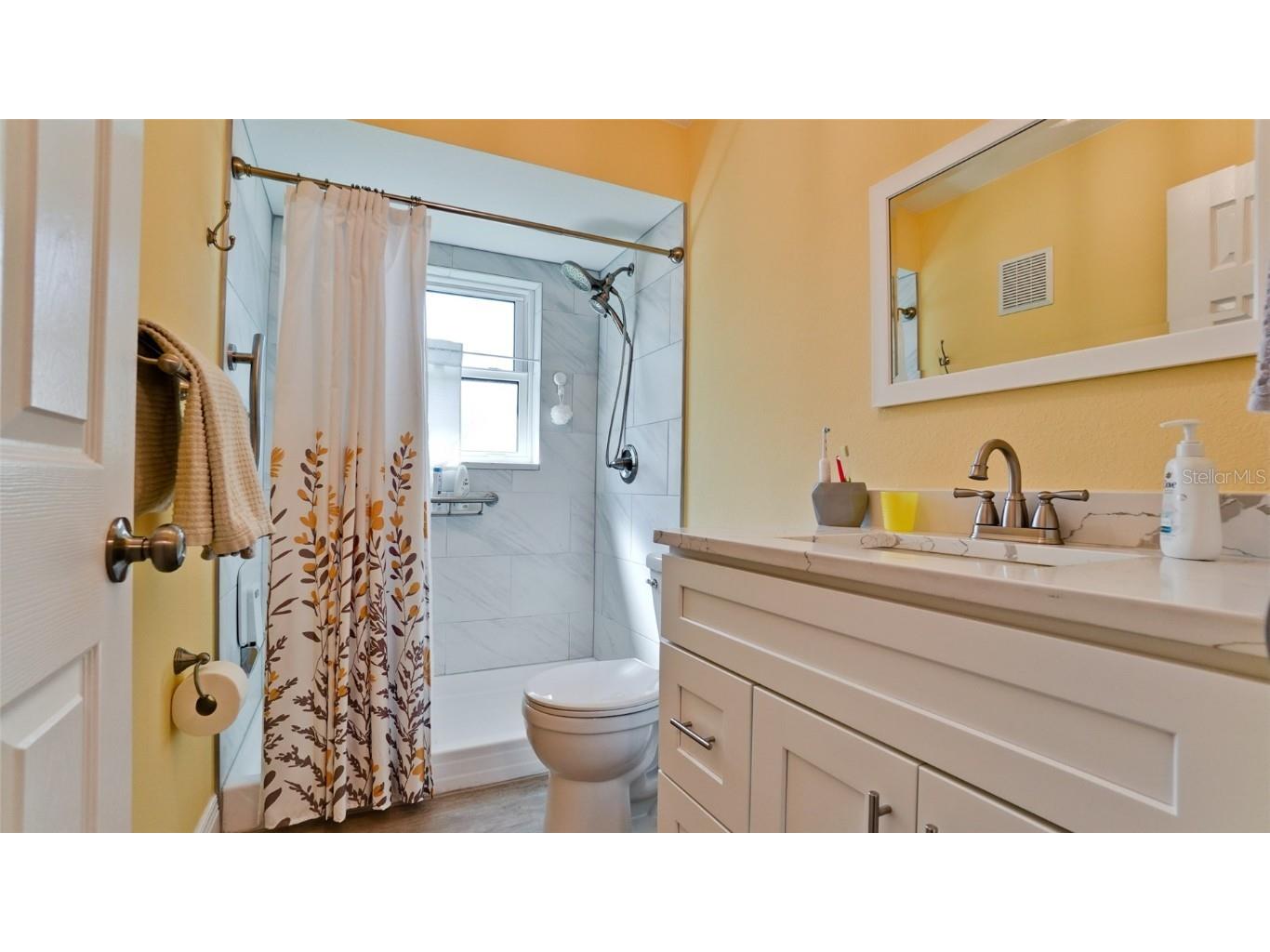 1215 56th Street W Bradenton FL 34209 A4669493 image25