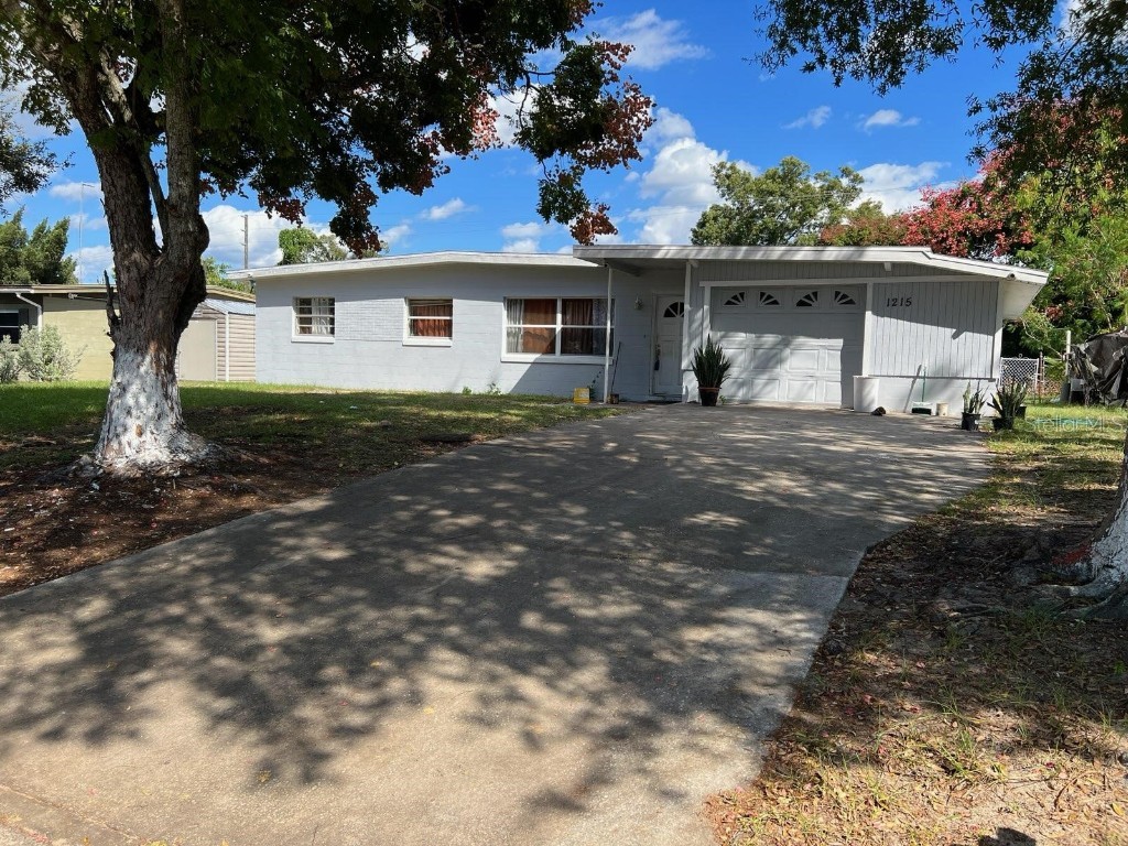1215 Atlantis Drive Apopka FL 32703 O6151125 image1