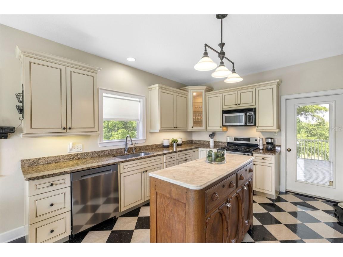 1215 Bayshore Drive Terra Ceia FL 34250 - TILLETTE BAYOU TB8439162 image21