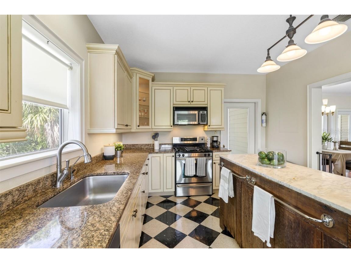 1215 Bayshore Drive Terra Ceia FL 34250 - TILLETTE BAYOU TB8439162 image24