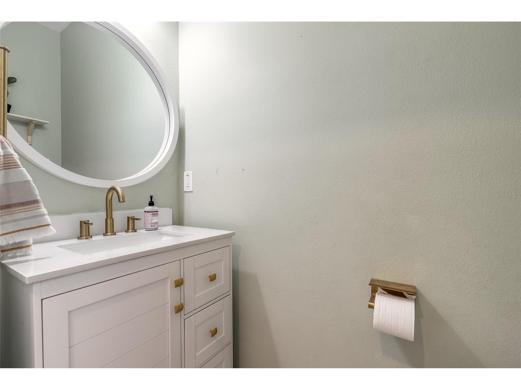 1215 Cap Diville Avenue Port Orange FL 32129 V4947166 image23