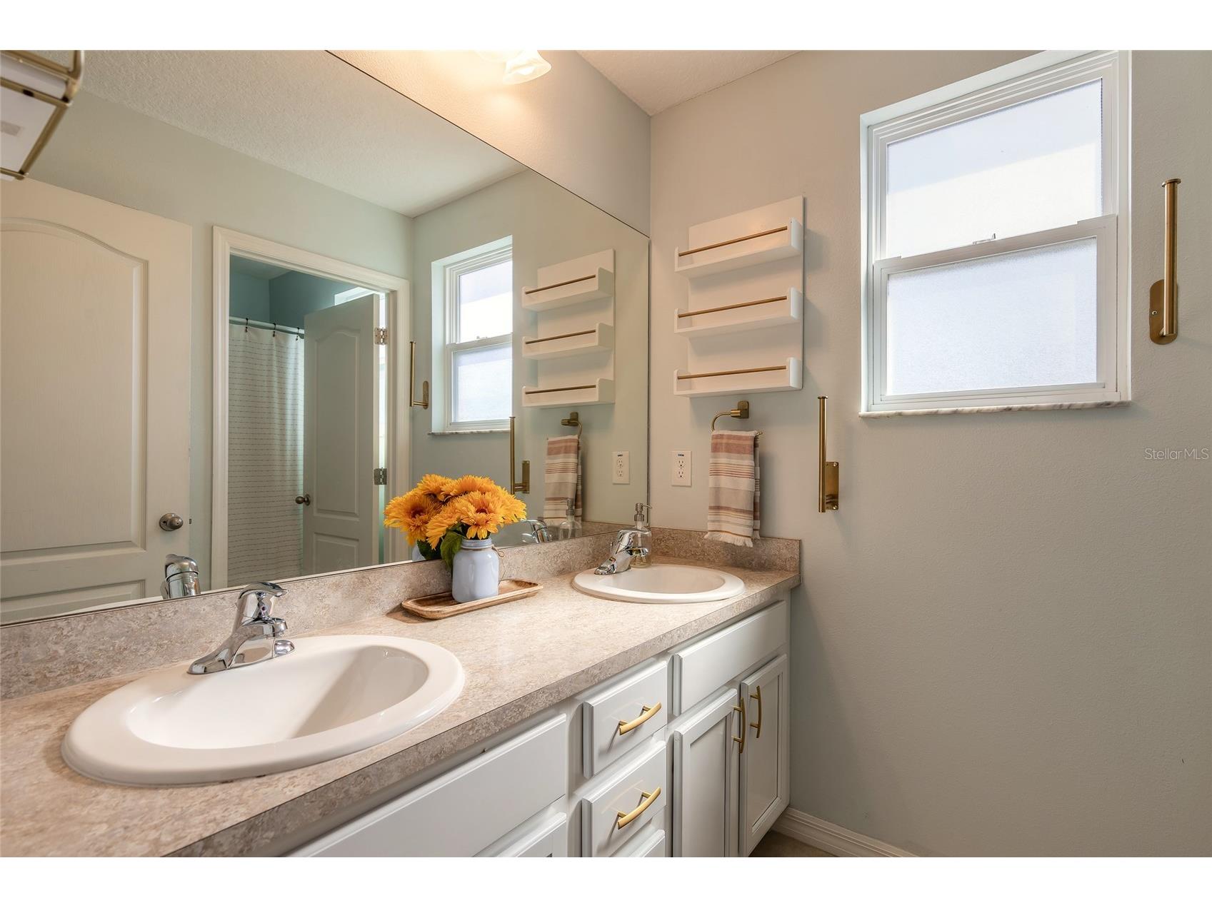 1215 Cap Diville Avenue Port Orange FL 32129 V4947166 image36