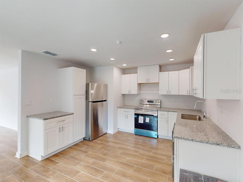 1215 Capricorn Boulevard Punta Gorda FL 33983 C7516987 image17