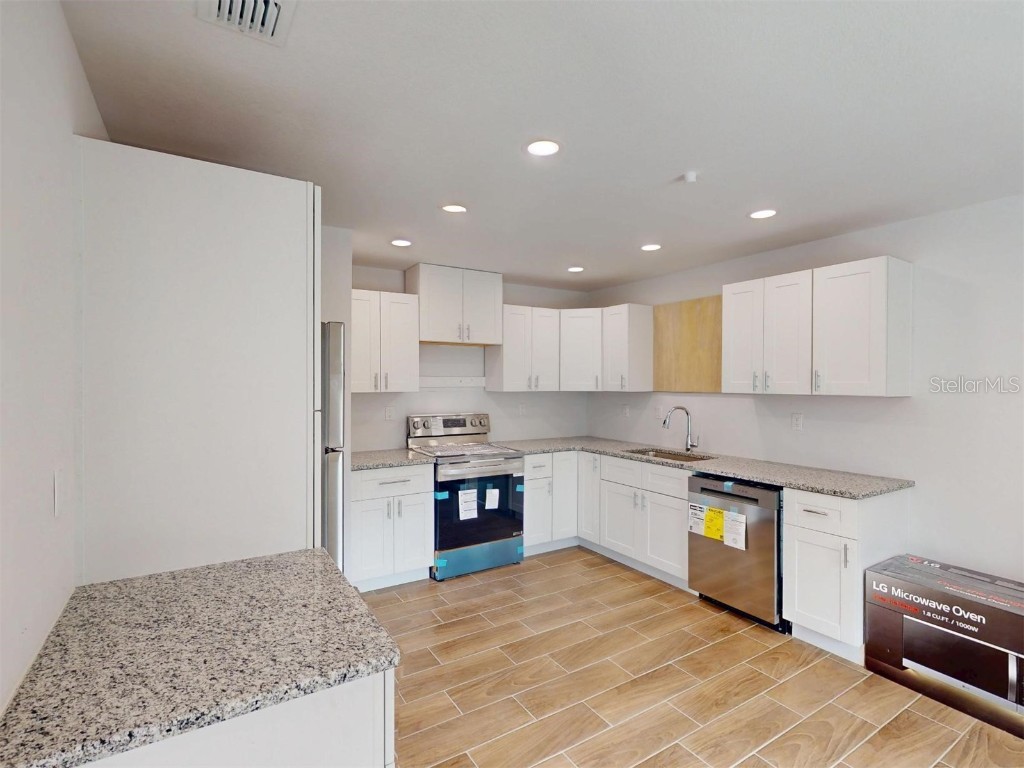 1215 Capricorn Boulevard Punta Gorda FL 33983 C7516987 image19