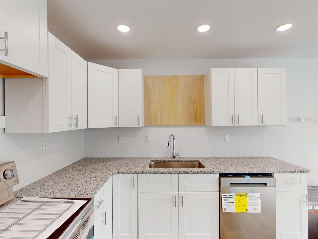 1215 Capricorn Boulevard Punta Gorda FL 33983 C7516987 image24