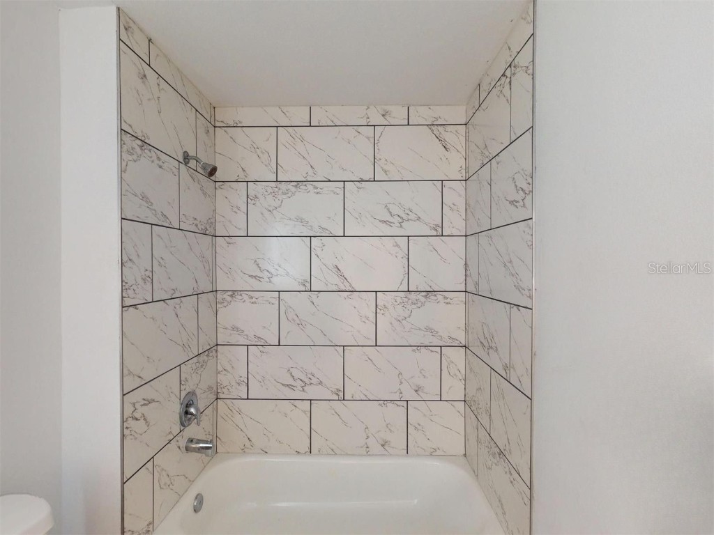 1215 Capricorn Boulevard Punta Gorda FL 33983 C7516987 image33