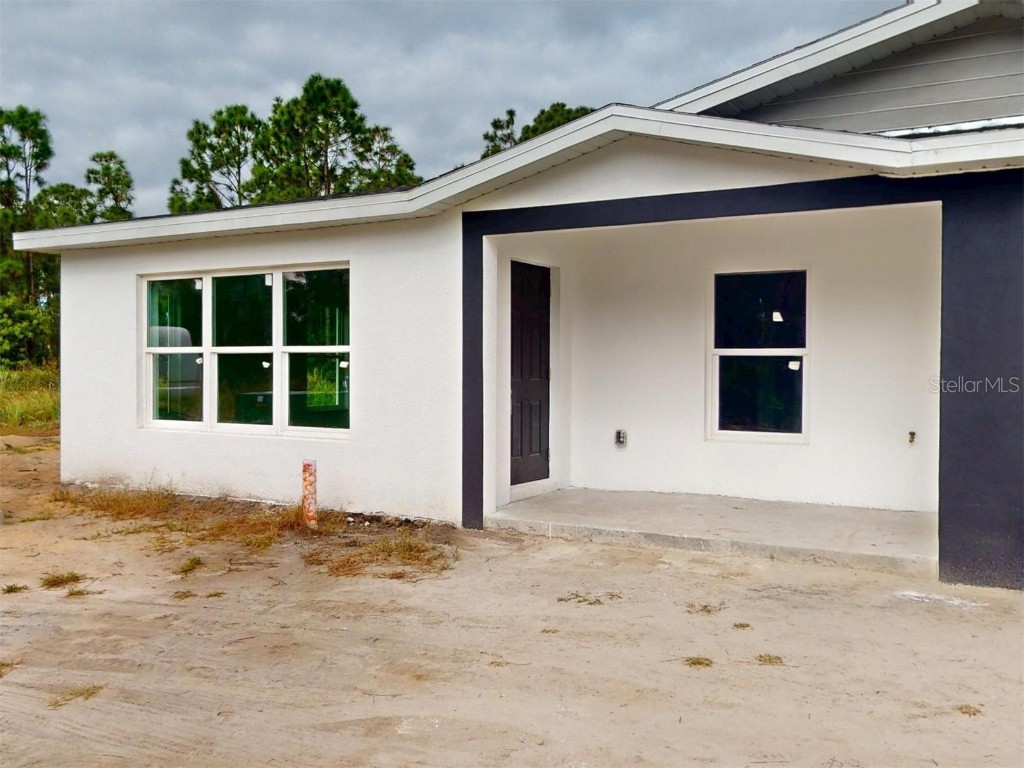 1215 Capricorn Boulevard Punta Gorda FL 33983 C7516987 image8