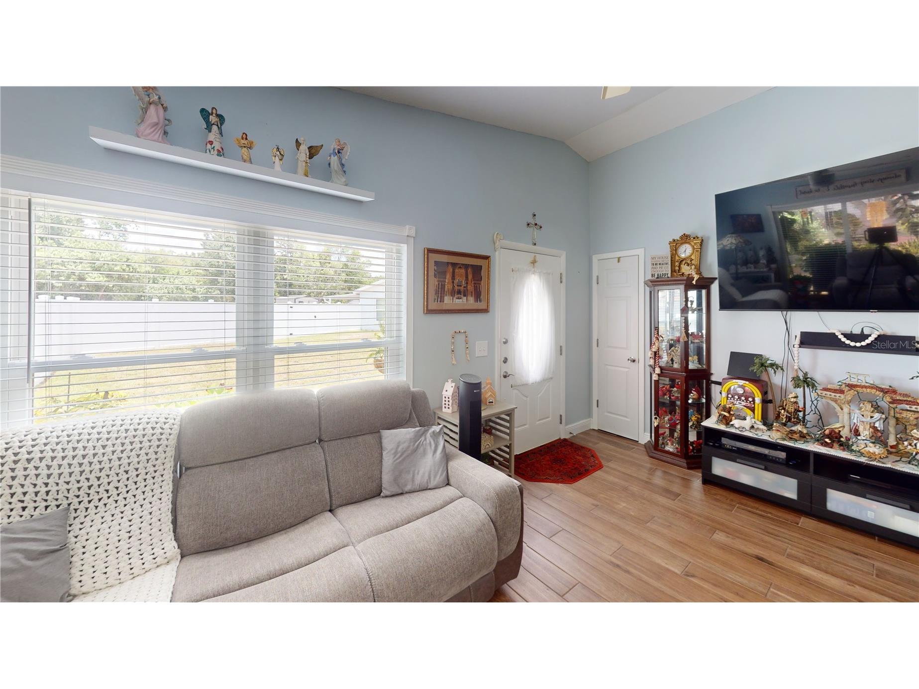 1215 Coolmont Drive Brandon FL 33511 TB8523878 image4
